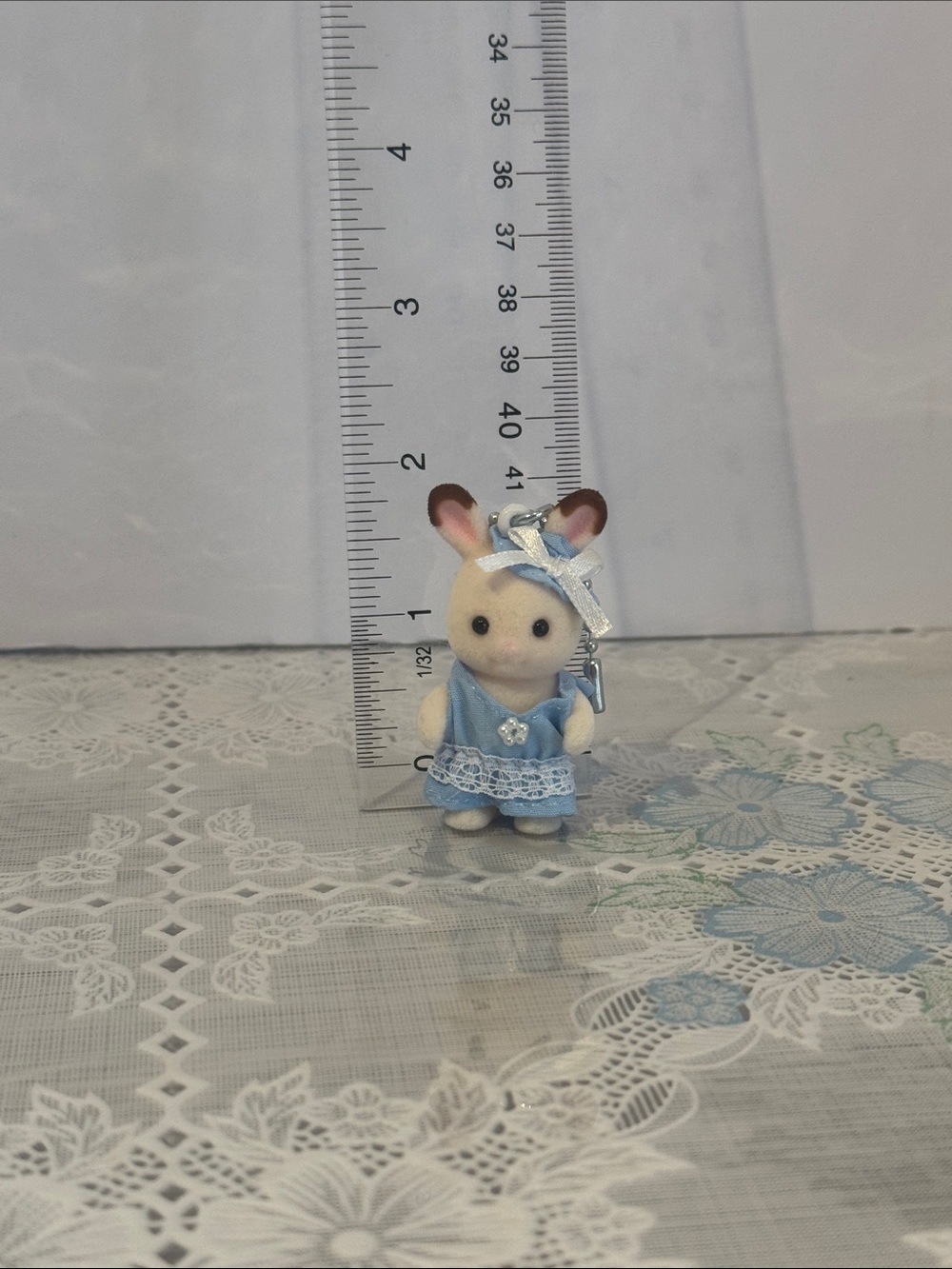 Sylvanian Families Bluebell Chocolate Rabbit Baby Key Chain calico critters